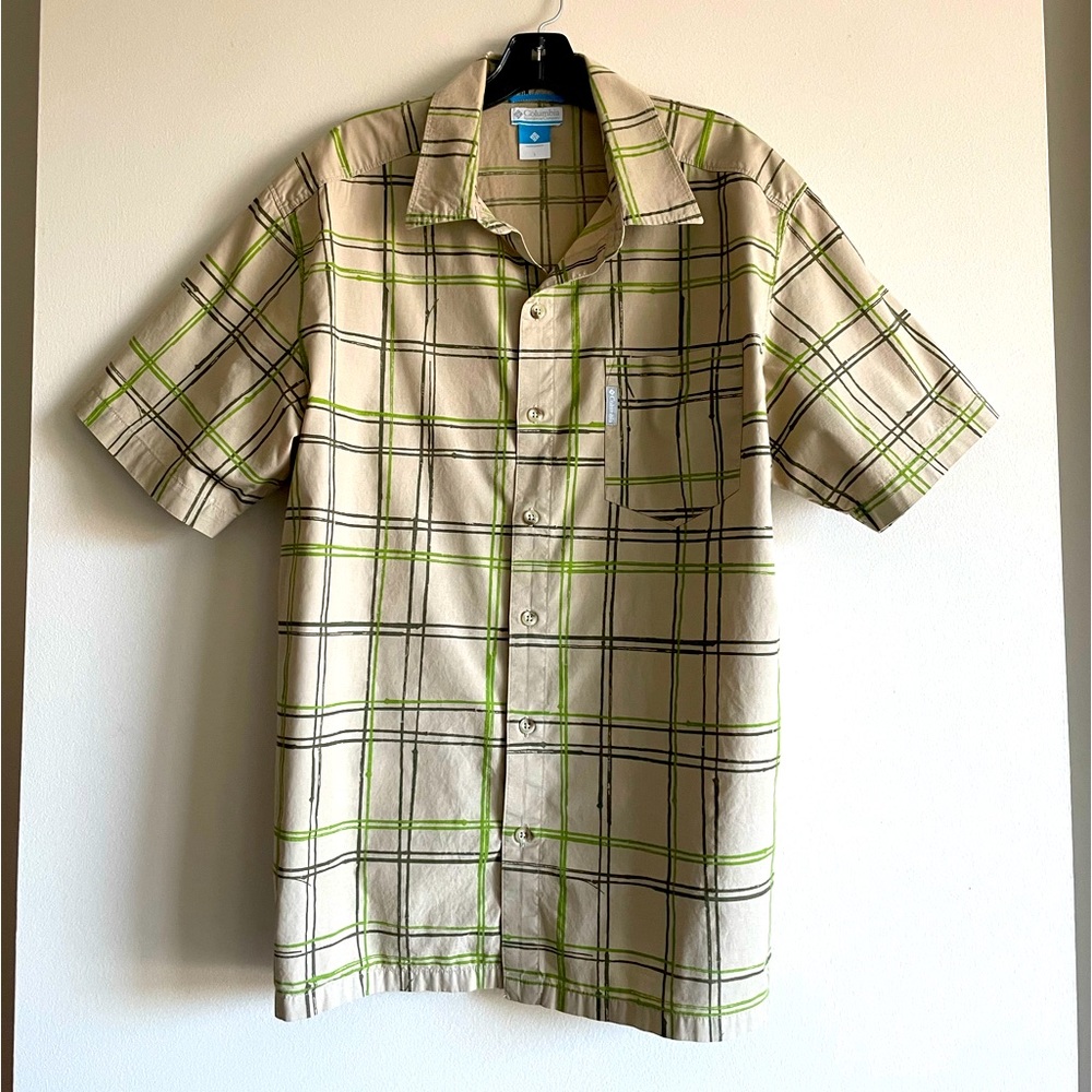 Men’s Columbia Short Sleeve Shirt - Size L